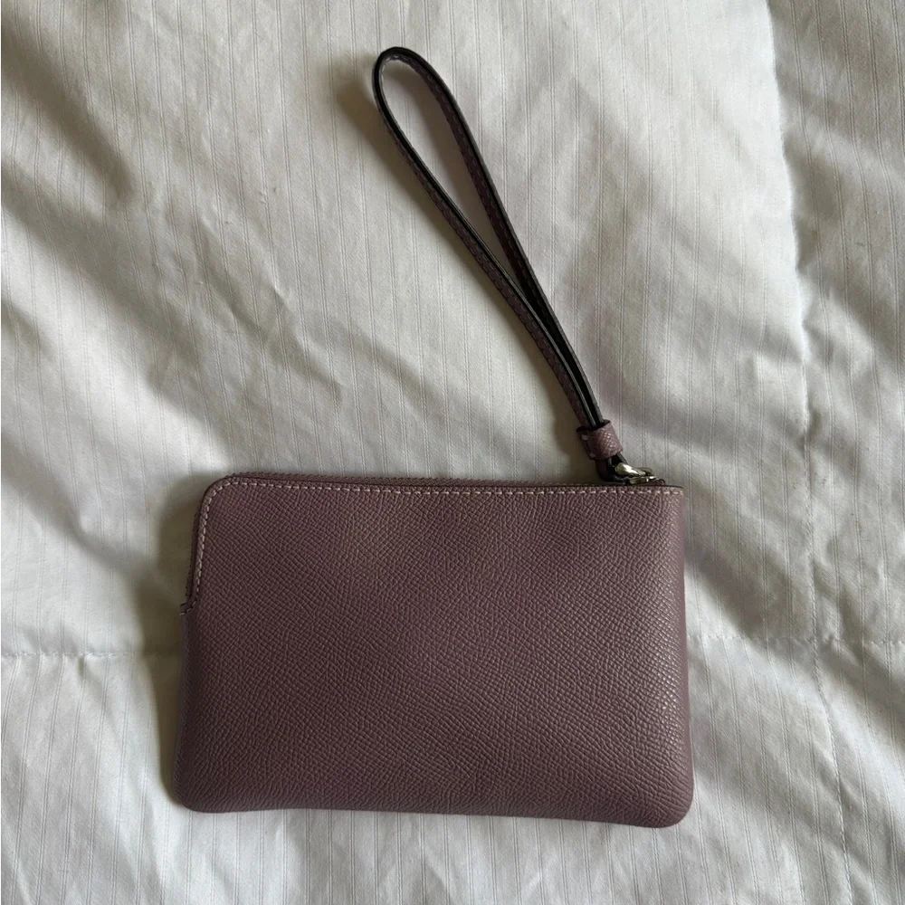 Coach Mauve Corner Zip Wristlet | OS - Picture 3 of 9